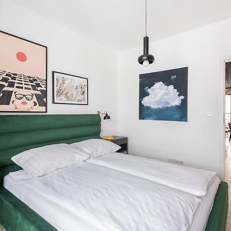 Yoursecondflat Grzybowska Warszawa Eksteriør bilde